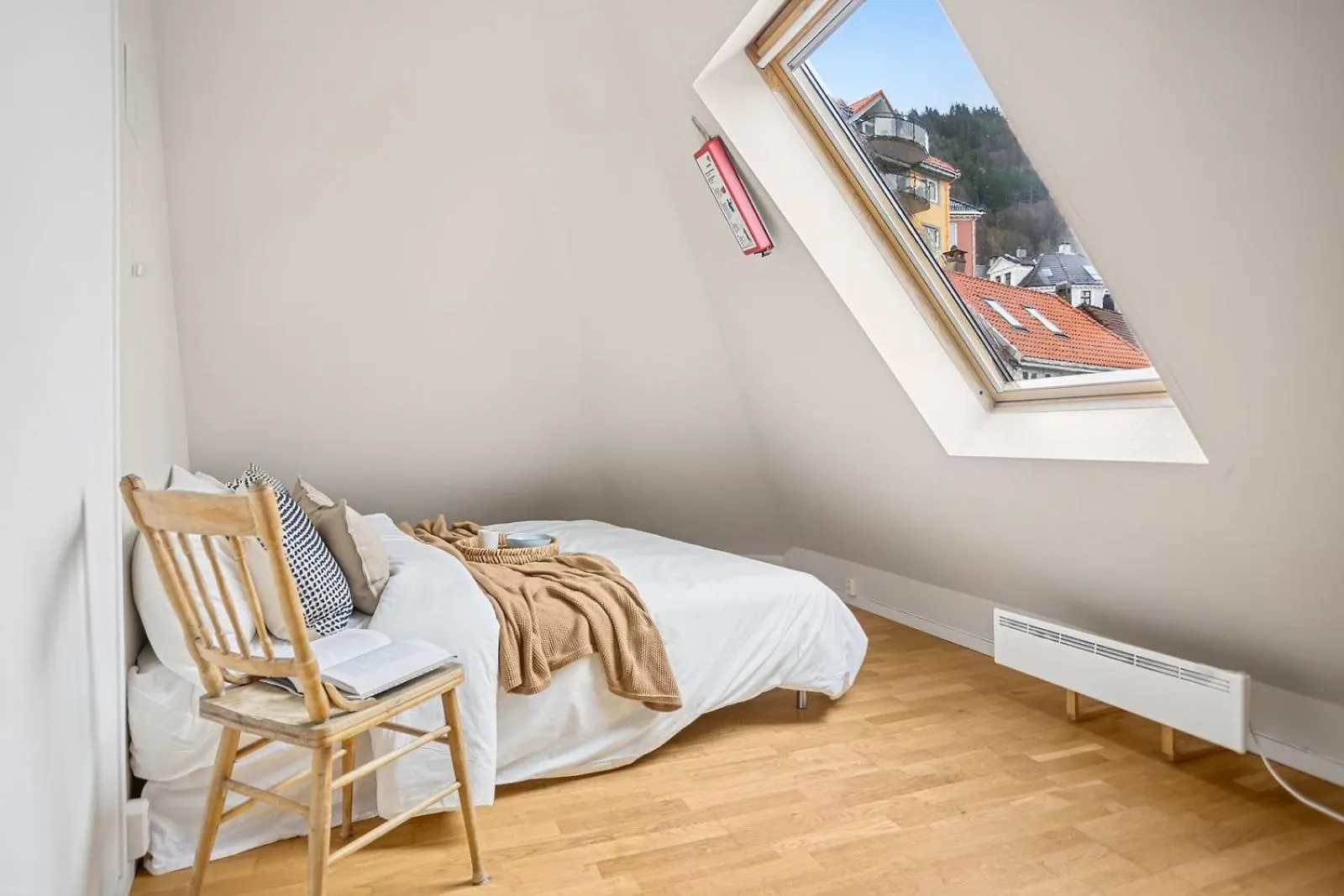 Charming Townhouse - Walk Everywhere! برغن النرويج